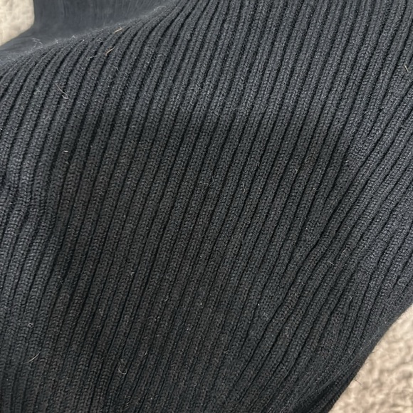 Abercrombie One Shoulder Sweater - Picture 4 of 4